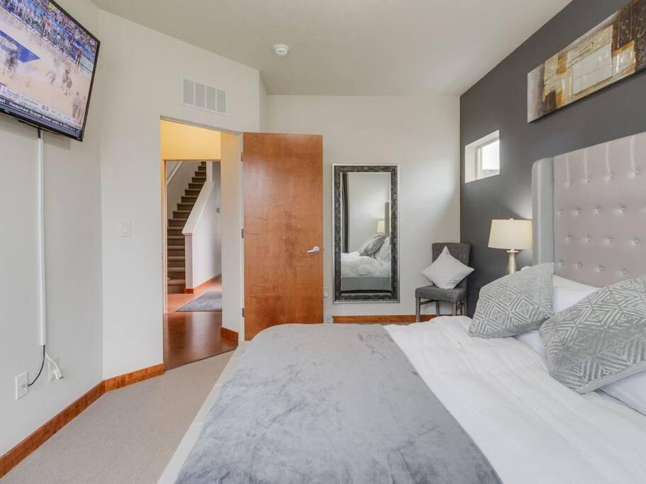 Brand New Downtown Modern 5 Beds, 3 Full Baths Vermont Avenue, Boise Exterior photo